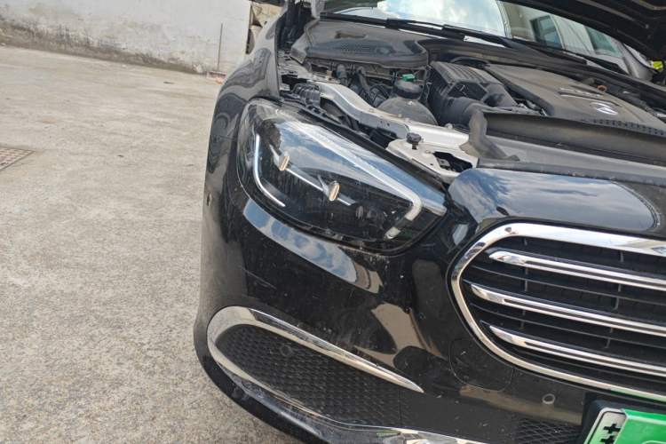 Used Mercedes-Benz E-Class New Energy 2021 E 350 e L Plug-in Hybrid Sedan Right Front Headlight