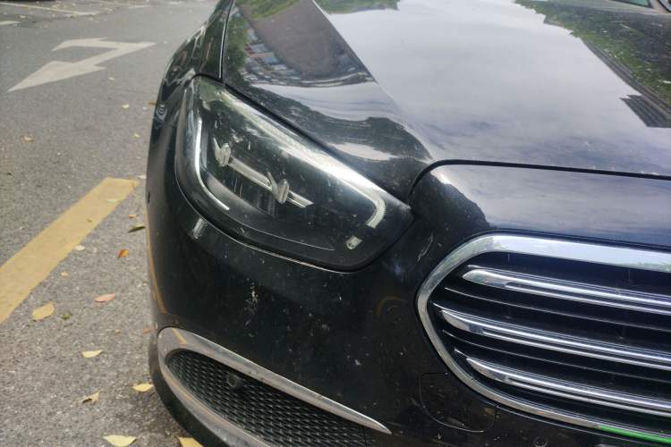 Used Mercedes-Benz E-Class New Energy 2021 E 350 e L Plug-in Hybrid Sedan Right Front Headlight