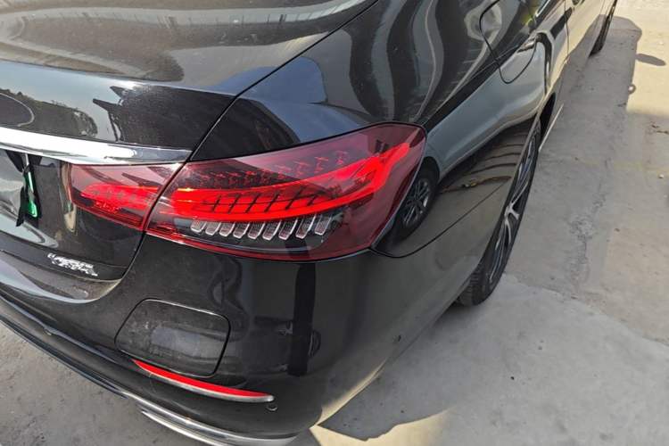 Used Mercedes-Benz E-Class New Energy 2021 E 350 e L Plug-in Hybrid Sedan Right Rear Taillight