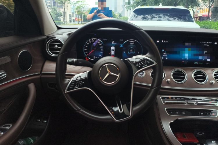 Used Mercedes-Benz E-Class New Energy 2021 E 350 e L Plug-in Hybrid Sedan Steering Wheel