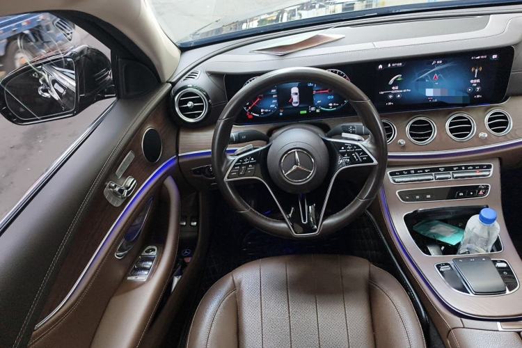 Used Mercedes-Benz E-Class New Energy 2021 E 350 e L Plug-in Hybrid Sedan Steering Wheel