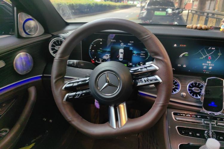 Used Mercedes-Benz E-Class New Energy 2021 E 350 e L Plug-in Hybrid Sports Sedan Steering Wheel