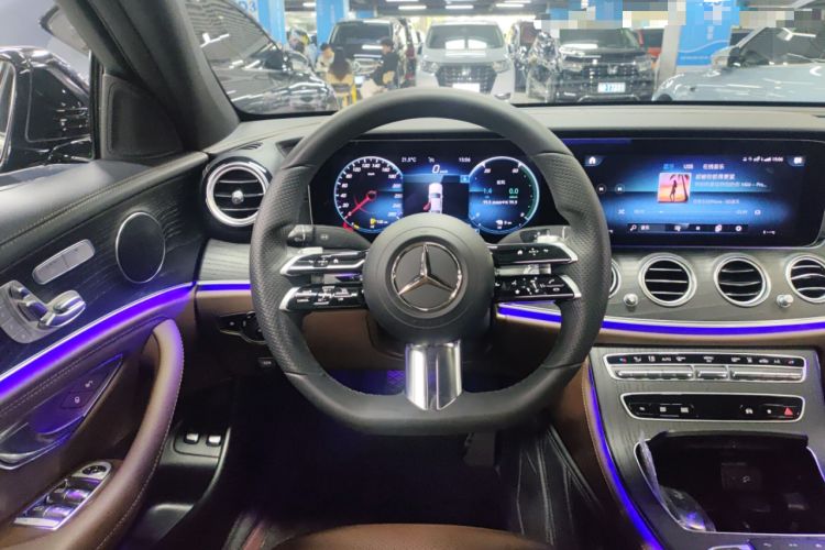 Used Mercedes-Benz E-Class New Energy 2021 E 350 e L Plug-in Hybrid Sports Sedan Steering Wheel
