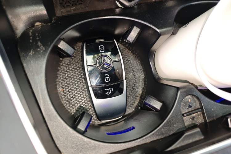 Used Mercedes-Benz E-Class New Energy 2021 E 350 e L Plug-in Hybrid Sports Sedan Vehicle Key