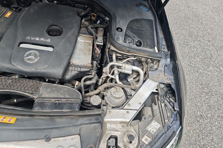 Used Mercedes-Benz E-Class New Energy 2021 E 350 e L Plug-in Hybrid Sedan Engine Bay Left