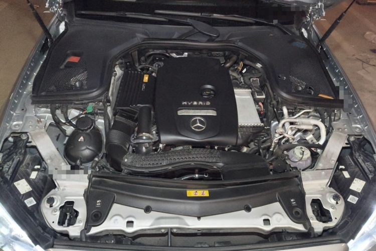 Used Mercedes-Benz E-Class New Energy 2021 E 350 e L Plug-in Hybrid Sedan Engine Bay