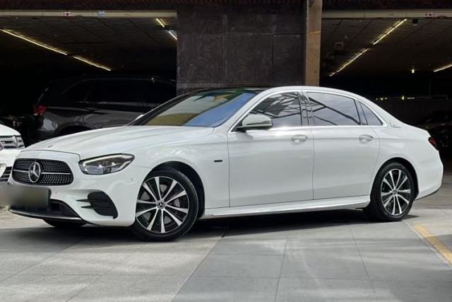 Used Mercedes-Benz E-Class New Energy 2021 E 350 e L Plug-in Hybrid Sports Sedan