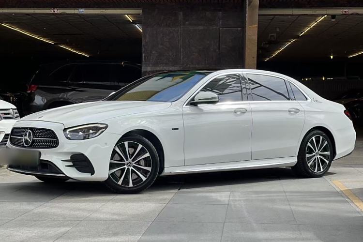 Used Mercedes-Benz E-Class New Energy 2021 E 350 e L Plug-in Hybrid Sports Sedan Exterior 2
