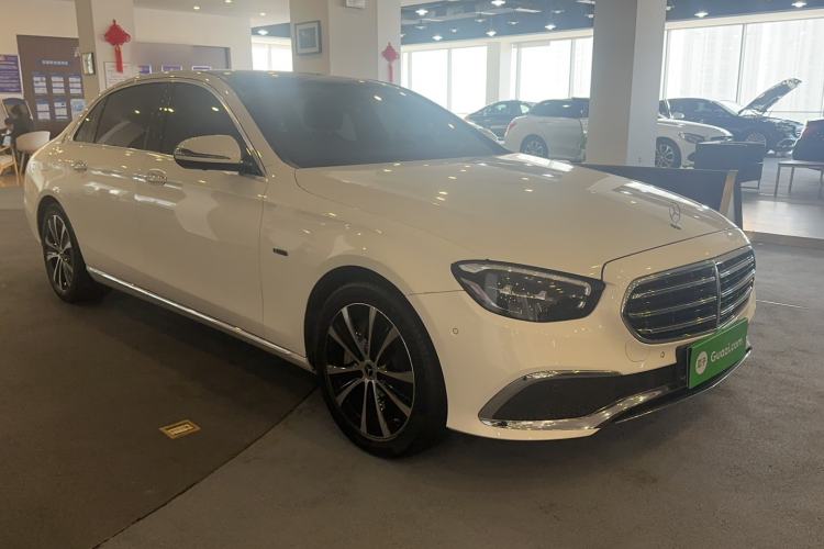 Used Mercedes-Benz E-Class New Energy 2021 E 350 e L Plug-in Hybrid Sedan Exterior 3