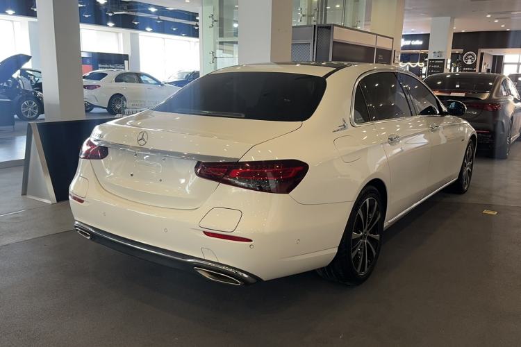 Used Mercedes-Benz E-Class New Energy 2021 E 350 e L Plug-in Hybrid Sedan Exterior 5