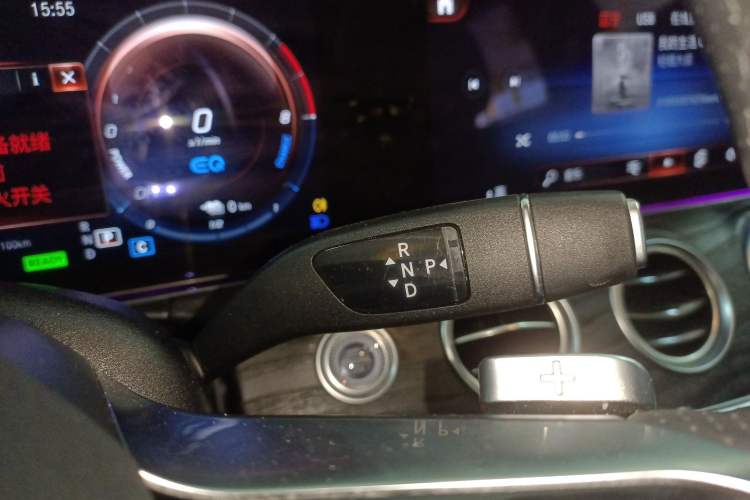 Used Mercedes-Benz E-Class New Energy 2021 E 350 e L Plug-in Hybrid Sports Sedan Gear Lever