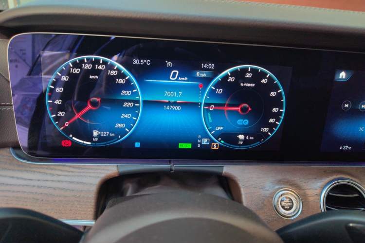 Used Mercedes-Benz E-Class New Energy 2021 E 350 e L Plug-in Hybrid Sedan Instrument Cluster