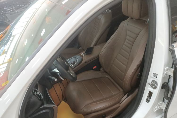 Used Mercedes-Benz E-Class New Energy 2021 E 350 e L Plug-in Hybrid Sports Sedan Left Front Seat