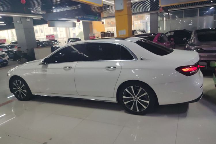 Used Mercedes-Benz E-Class New Energy 2021 E 350 e L Plug-in Hybrid Sports Sedan Left Side