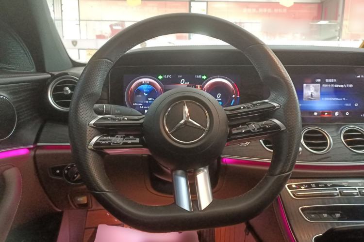 Used Mercedes-Benz E-Class New Energy 2021 E 350 e L Plug-in Hybrid Sports Sedan Steering Wheel