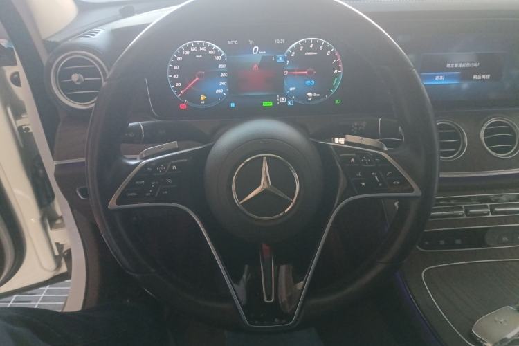 Used Mercedes-Benz E-Class New Energy 2021 E 350 e L Plug-in Hybrid Sedan Steering Wheel