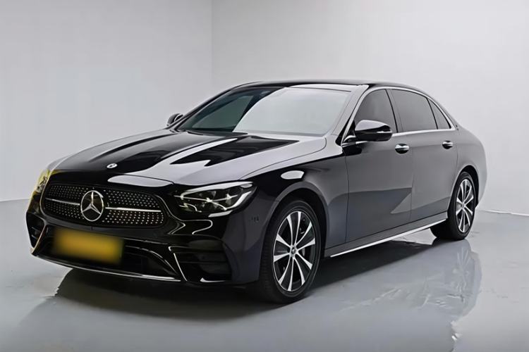 Used Mercedes-Benz E-Class New Energy 2022 Second Facelift E 350 e L Plug-in Hybrid Sports Sedan Guazi used car, China used car export, Used car for sale, Used cars, Cheapest cars for sale