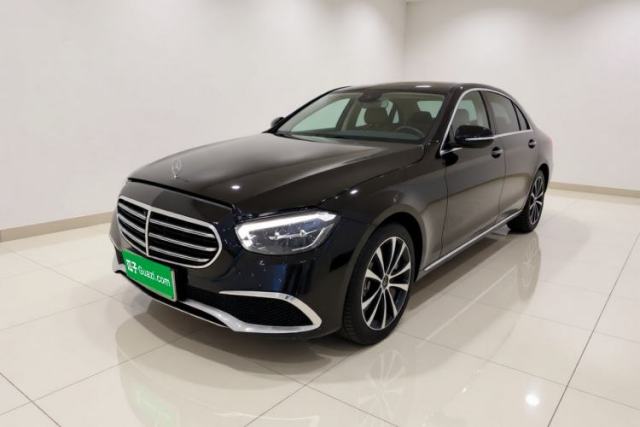 Ojetý Mercedes-Benz E-Class New Energy 2022 E 350 e L Plug-in Hybrid Sedan