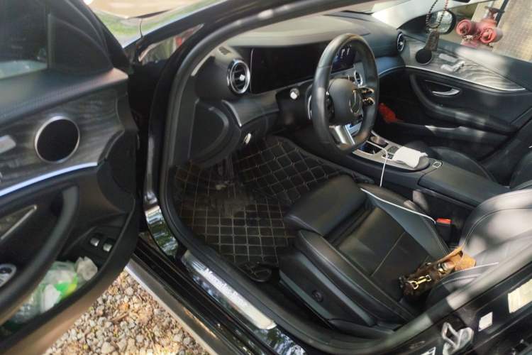 Used Mercedes-Benz E-Class New Energy 2022 Second Facelift E 350 e L Plug-in Hybrid Sports Sedan Driver Seat