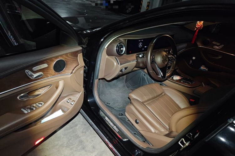 Used Mercedes-Benz E-Class New Energy 2022 Second Facelift E 350 e L Plug-in Hybrid Sedan Driver Seat