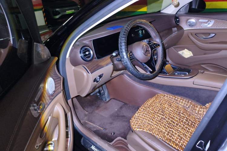 Used Mercedes-Benz E-Class New Energy 2022 Restyled E 350 e L Plug-in Hybrid Sedan Driver Seat