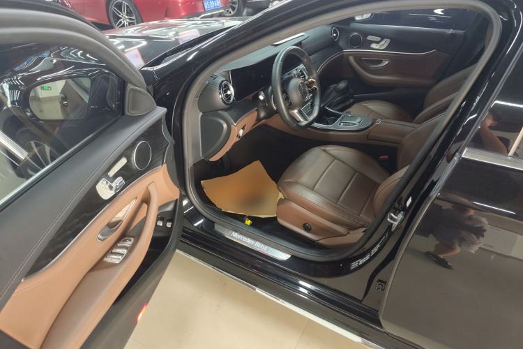 Used Mercedes-Benz E-Class New Energy 2022 Second Facelift E 350 e L Plug-in Hybrid Sports Sedan Driver Seat