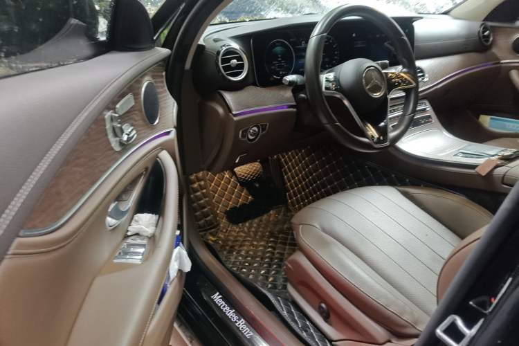 Used Mercedes-Benz E-Class New Energy 2022 Restyled E 350 e L Plug-in Hybrid Sedan Driver Seat