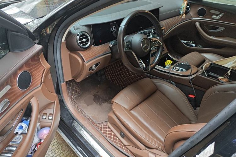 Used Mercedes-Benz E-Class New Energy 2022 Facelift E 350 e L Plug-in Hybrid Sedan Driver Seat