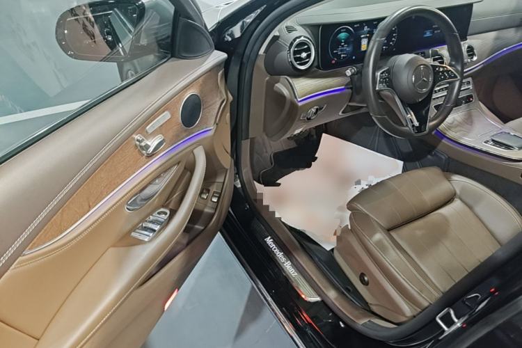 Used Mercedes-Benz E-Class New Energy 2022 Facelift E 350 e L Plug-in Hybrid Sedan Driver Seat