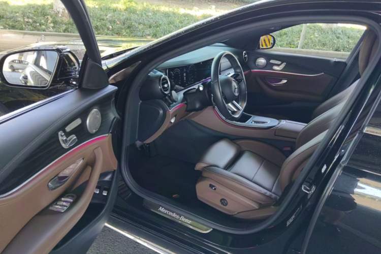 Used Mercedes-Benz E-Class New Energy 2022 Second Facelift E 350 e L Plug-in Hybrid Sports Sedan Driver Seat