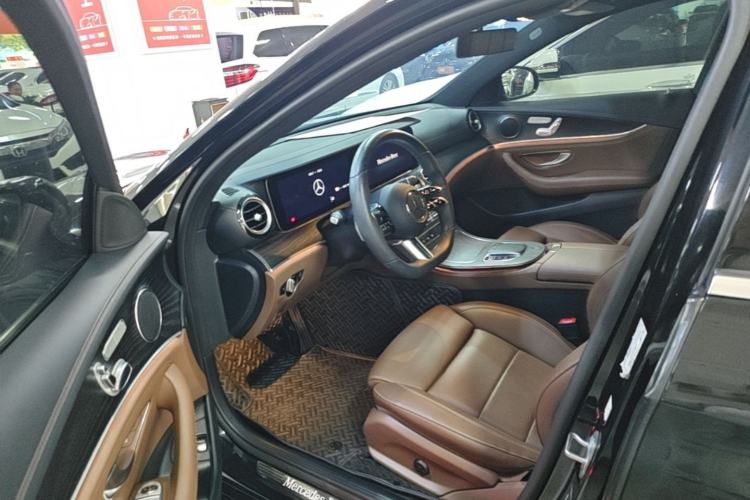 Used Mercedes-Benz E-Class New Energy 2022 Second Facelift E 350 e L Plug-in Hybrid Sports Sedan Driver Seat
