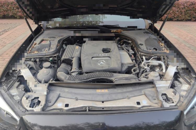 Used Mercedes-Benz E-Class New Energy 2022 Second Facelift E 350 e L Plug-in Hybrid Sports Sedan Engine Bay