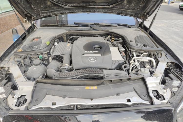 Used Mercedes-Benz E-Class New Energy 2022 Second Facelift E 350 e L Plug-in Hybrid Sports Sedan Engine Bay