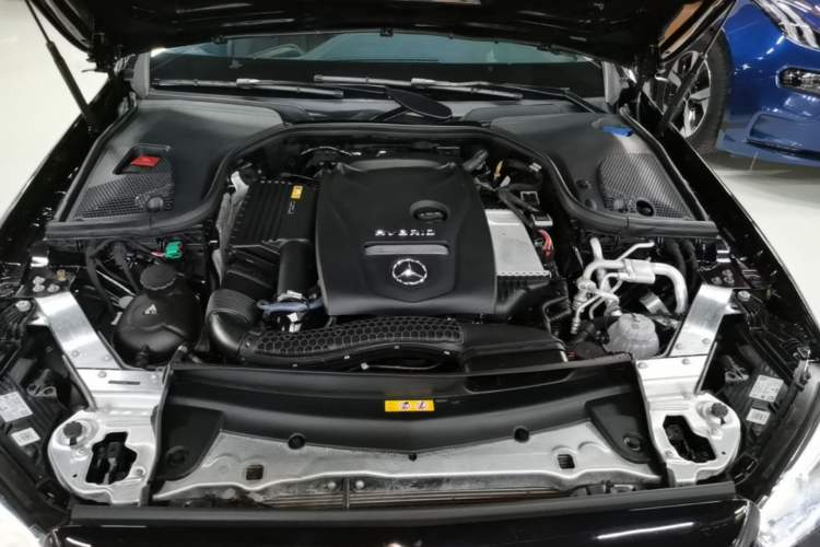 Used Mercedes-Benz E-Class New Energy 2022 Facelift E 350 e L Plug-in Hybrid Sedan Engine Bay