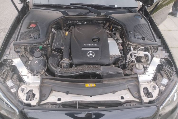 Used Mercedes-Benz E-Class New Energy 2022 Second Facelift E 350 e L Plug-in Hybrid Sedan Engine Bay