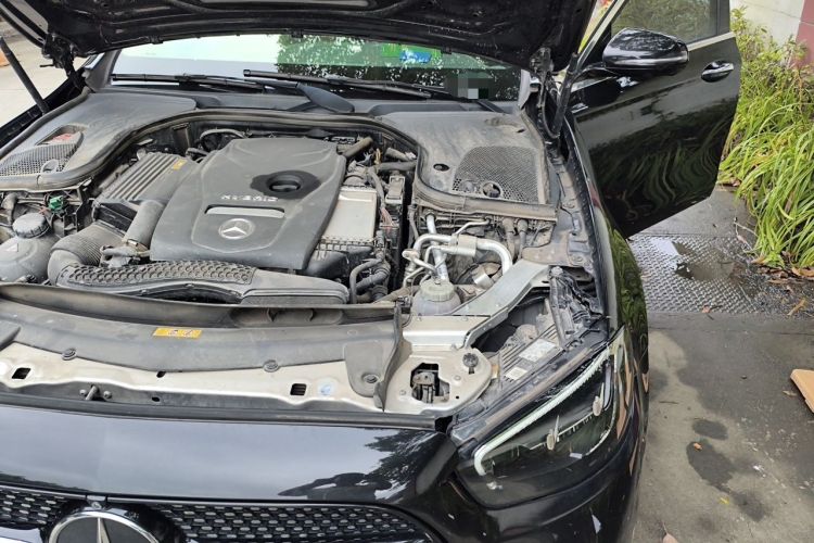 Used Mercedes-Benz E-Class New Energy 2022 E 350 e L Plug-in Hybrid Sports Sedan Engine Bay Left