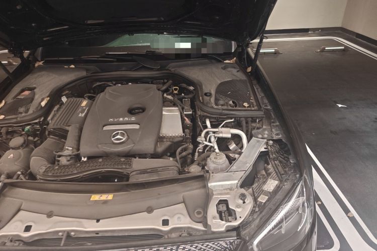 Used Mercedes-Benz E-Class New Energy 2022 Restyled E 350 e L Plug-in Hybrid Sports Sedan Engine Bay Left