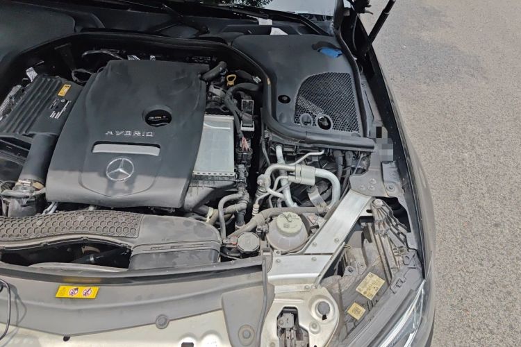 Used Mercedes-Benz E-Class New Energy 2022 Restyled E 350 e L Plug-in Hybrid Sports Sedan Engine Bay Left