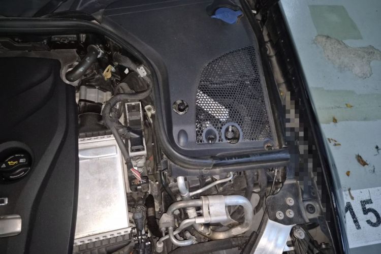 Used Mercedes-Benz E-Class New Energy 2022 Restyled E 350 e L Plug-in Hybrid Sedan Engine Bay Left