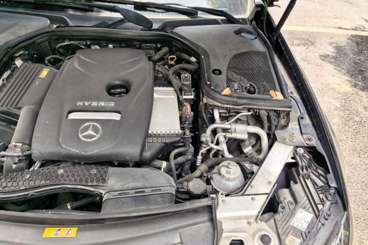 Used Mercedes-Benz E-Class New Energy 2022 Restyled E 350 e L Plug-in Hybrid Sports Sedan Engine Bay Left