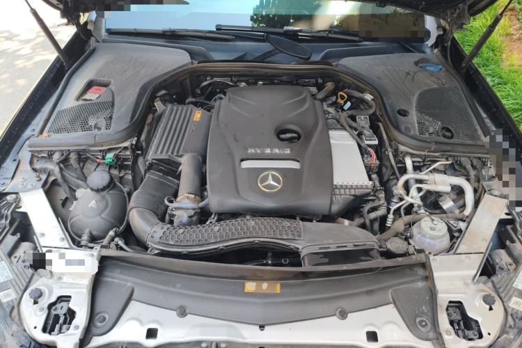 Used Mercedes-Benz E-Class New Energy 2022 Facelift E 350 e L Plug-in Hybrid Sedan Engine Bay