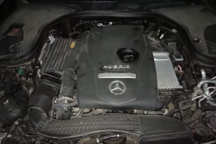 Used Mercedes-Benz E-Class New Energy 2022 E 350 e L Plug-in Hybrid Sports Sedan Engine Bay