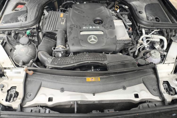 Used Mercedes-Benz E-Class New Energy 2022 Second Facelift E 350 e L Plug-in Hybrid Sedan Engine Bay