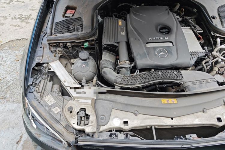 Used Mercedes-Benz E-Class New Energy 2022 Restyled E 350 e L Plug-in Hybrid Sedan Engine Bay Right