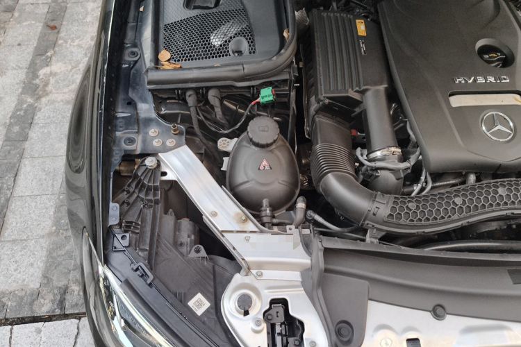 Used Mercedes-Benz E-Class New Energy 2022 Facelift E 350 e L Plug-in Hybrid Sedan Engine Bay Right