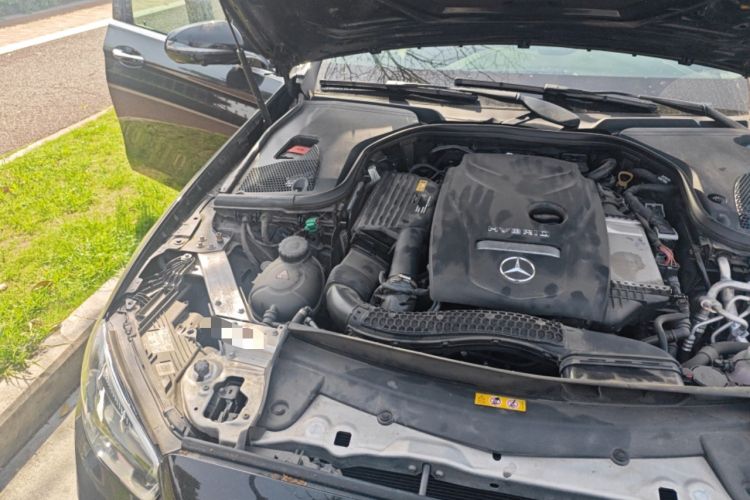 Used Mercedes-Benz E-Class New Energy 2022 E 350 e L Plug-in Hybrid Sedan Engine Bay Right