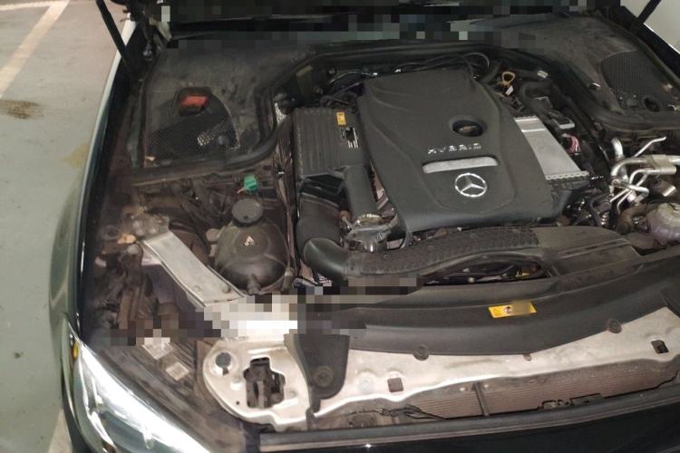 Used Mercedes-Benz E-Class New Energy 2022 Restyled E 350 e L Plug-in Hybrid Sedan Engine Bay Right