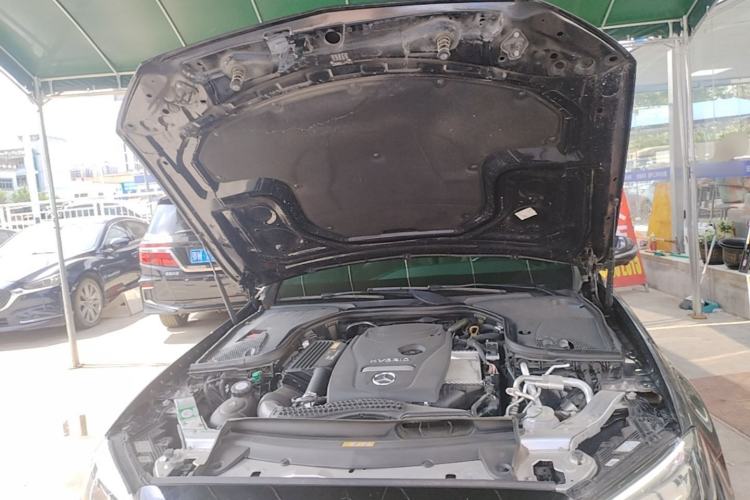 Used Mercedes-Benz E-Class New Energy 2022 Restyled E 350 e L Plug-in Hybrid Sports Sedan Engine Bay