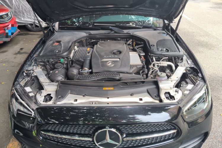Used Mercedes-Benz E-Class New Energy 2022 Second Facelift E 350 e L Plug-in Hybrid Sports Sedan Engine Bay
