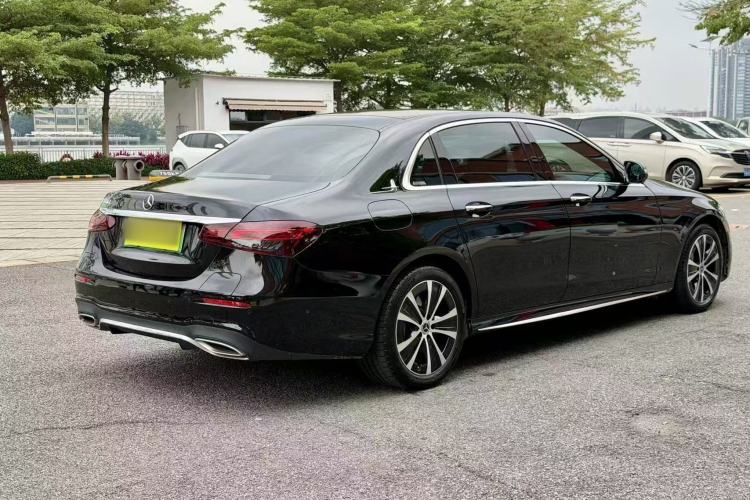 Used Mercedes-Benz E-Class New Energy 2022 Facelift E 350 e L Plug-in Hybrid Sedan Exterior 1